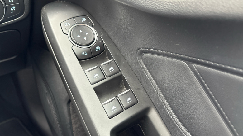 Ford Focus 1.0 EcoBoost 125 Titanium 5dr Petrol Hatchback